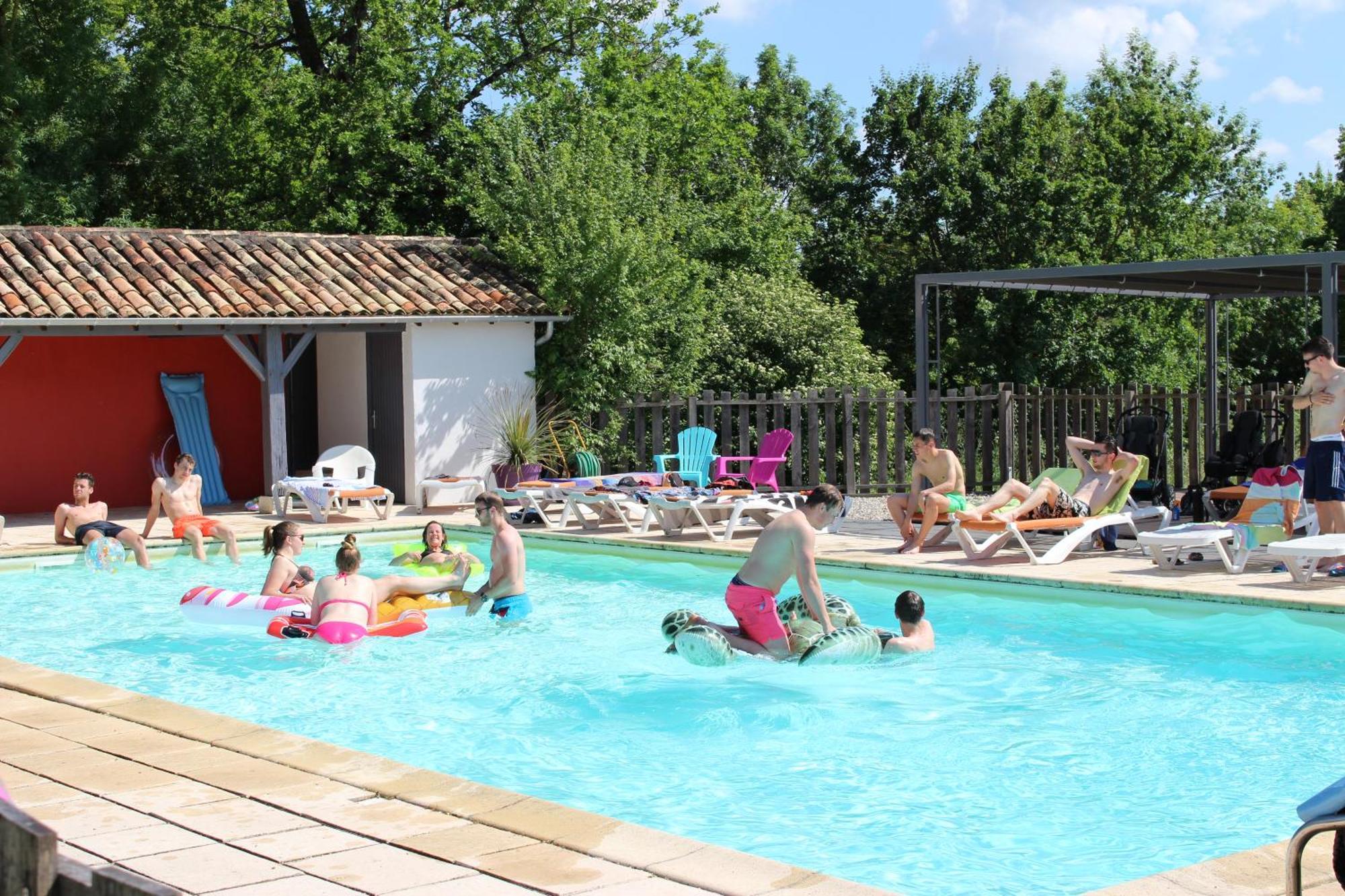 Le Vignal Villa Monflanquin Exteriör bild