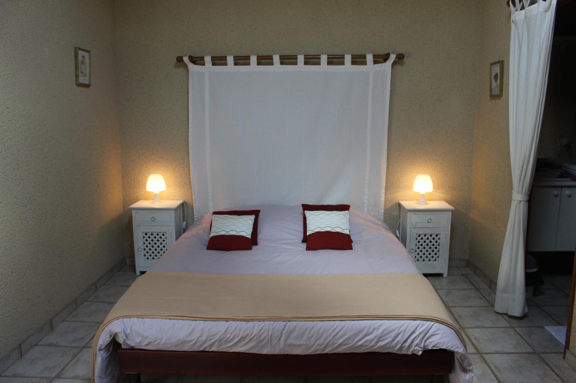 Le Vignal Villa Monflanquin Rum bild