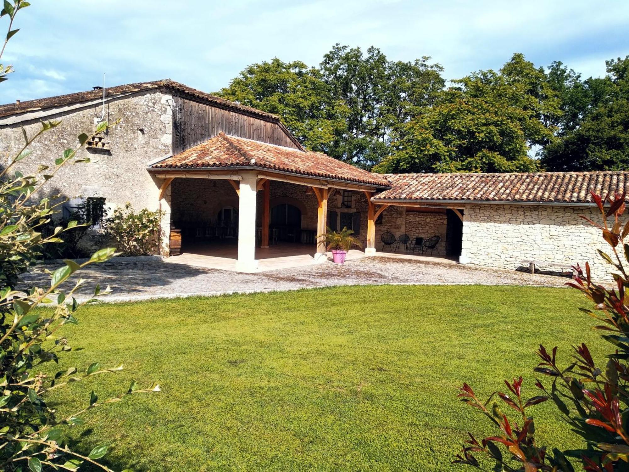 Le Vignal Villa Monflanquin Exteriör bild