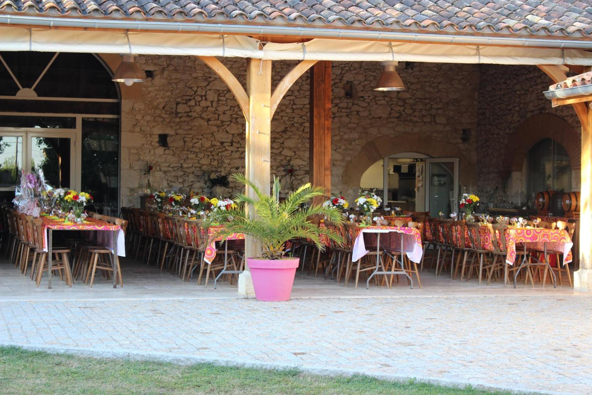 Le Vignal Villa Monflanquin Exteriör bild